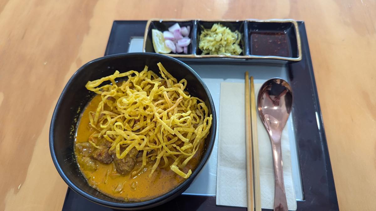 カオソーイざんまい。20240831-0901