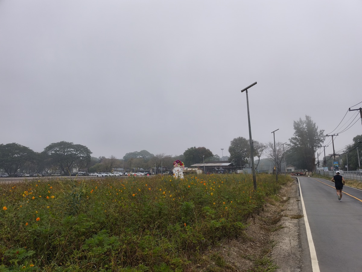 快晴もここまでか