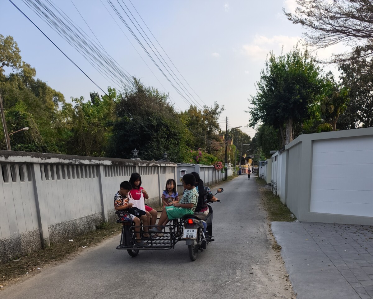 微熱続く。選挙について